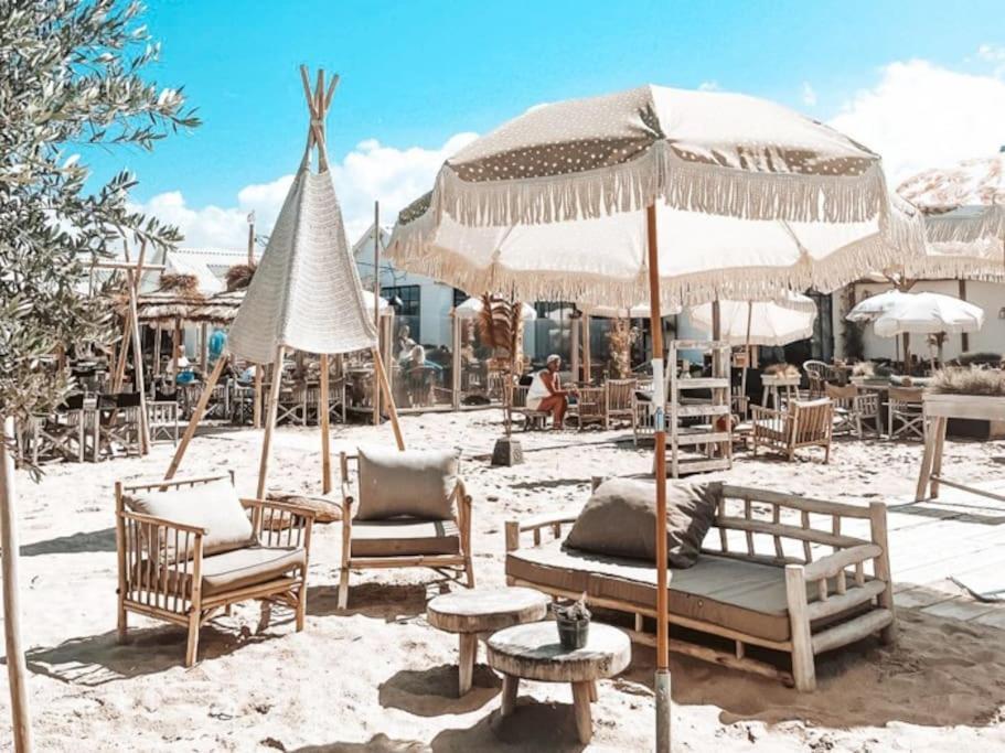 Ithaka Beach House, Unieke Plek Met Vrij Parkeren! Нордвейк-ан-Зее Экстерьер фото